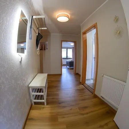 Apartment 4 Sterne Rhoenland-erlebnis In - Auch Fuer Wanderreiter