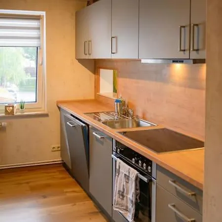 Apartment 4 Sterne Rhoenland-erlebnis In - Auch Fuer Wanderreiter Bernshausen