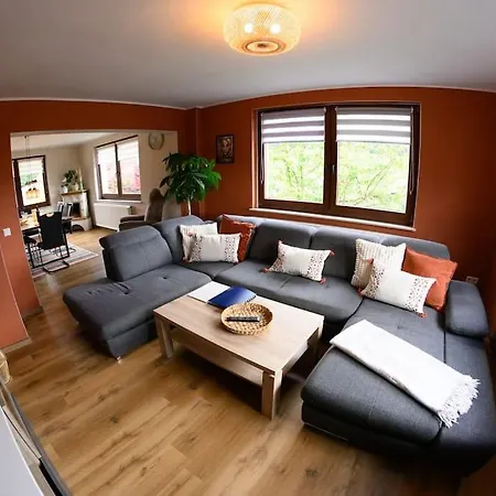 4 Sterne Rhoenland-erlebnis In - Auch Fuer Wanderreiter Apartment