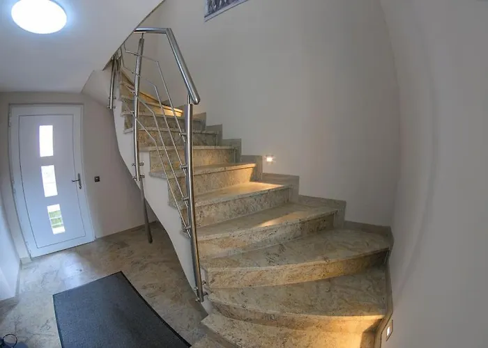 4 Sterne Rhoenland-erlebnis In - Auch Fuer Wanderreiter