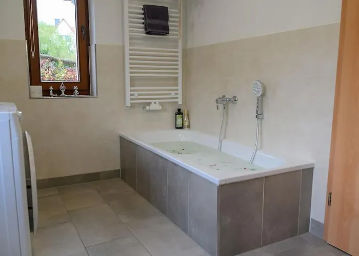 Apartman 4 Sterne Rhoenland-erlebnis In - Auch Fuer Wanderreiter *