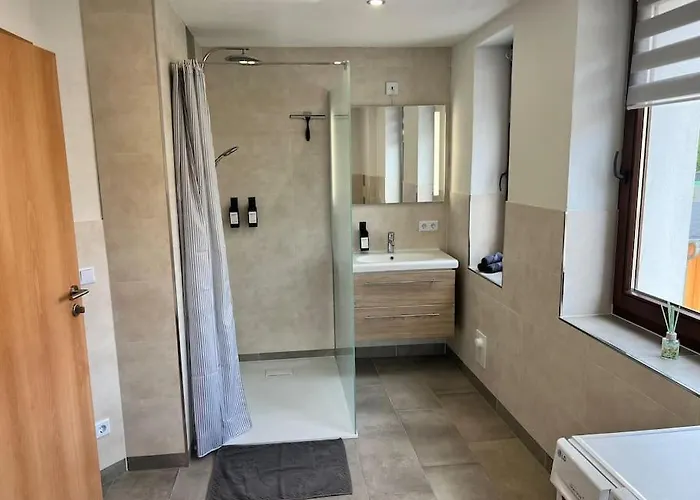 Apartman 4 Sterne Rhoenland-erlebnis In - Auch Fuer Wanderreiter *