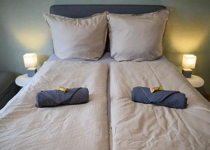 4 Sterne Rhoenland-erlebnis In - Auch Fuer Wanderreiter * Bernshausen