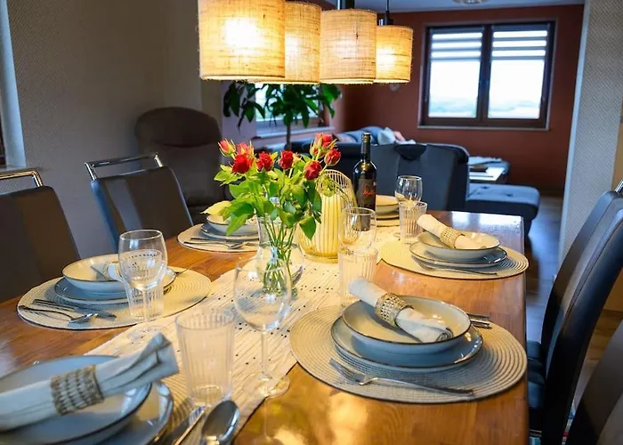 4 Sterne Rhoenland-erlebnis In - Auch Fuer Wanderreiter Bernshausen