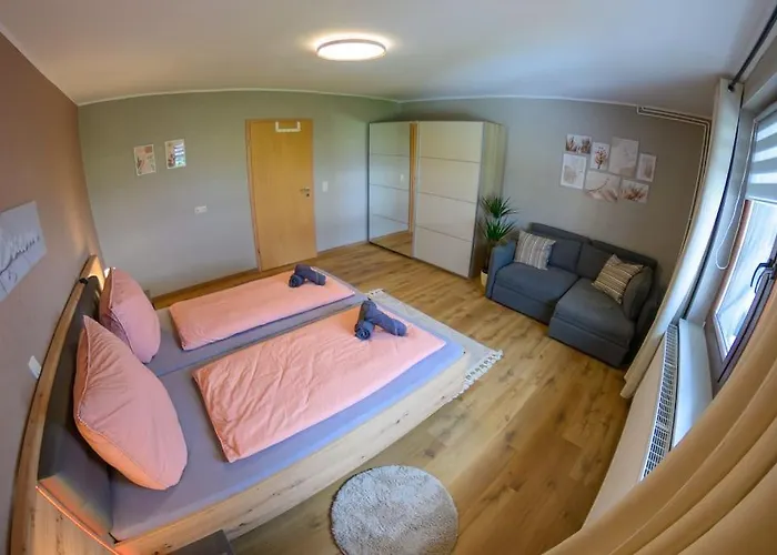 4 Sterne Rhoenland-erlebnis In - Auch Fuer Wanderreiter Daire Bernshausen